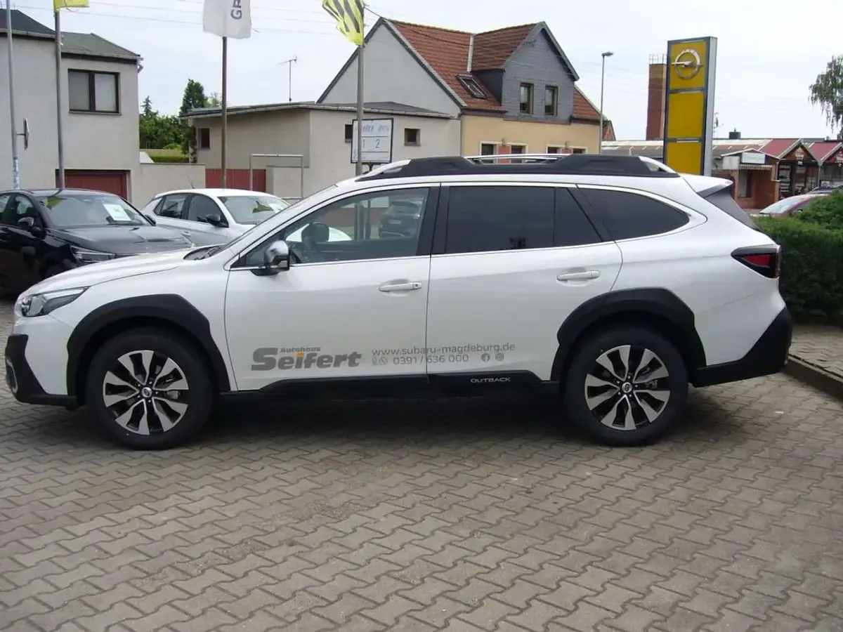 Gebraucht Subaru Outback Platinum 169 PS (124 kW) 2025 Crystal white pearl Kombi