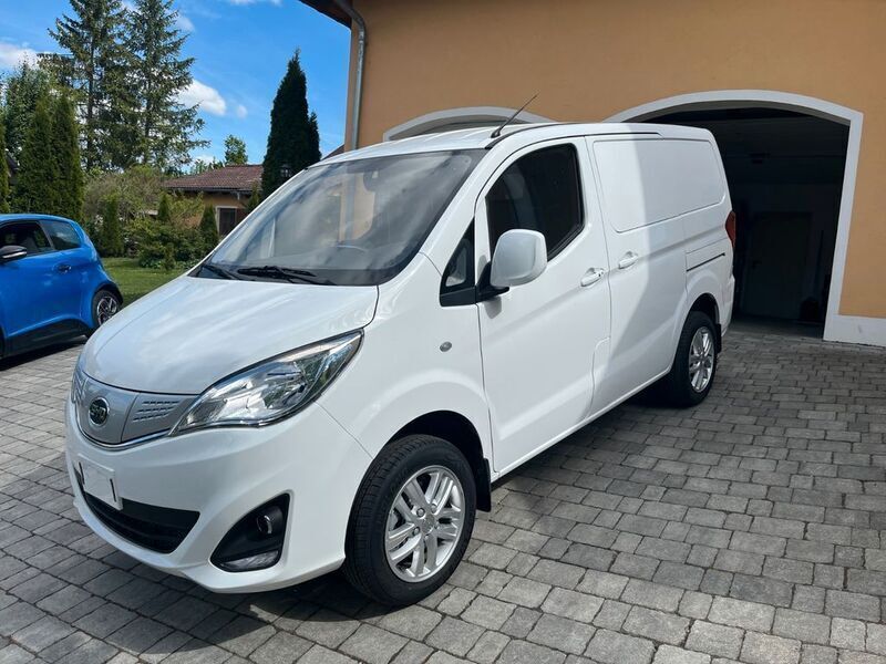 Weiß Neu 2025 BYD ETP3 Van / Kleinbus | 17.980 € (Fairer Preis) - Bild 1/4