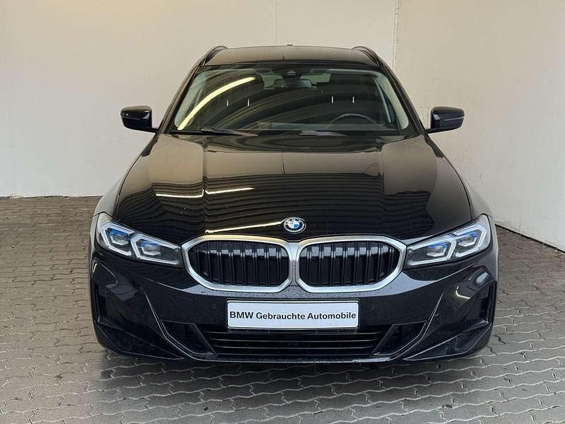 Gebraucht BMW 330e 292 PS (214 kW) 2022 Schwarz Kombi