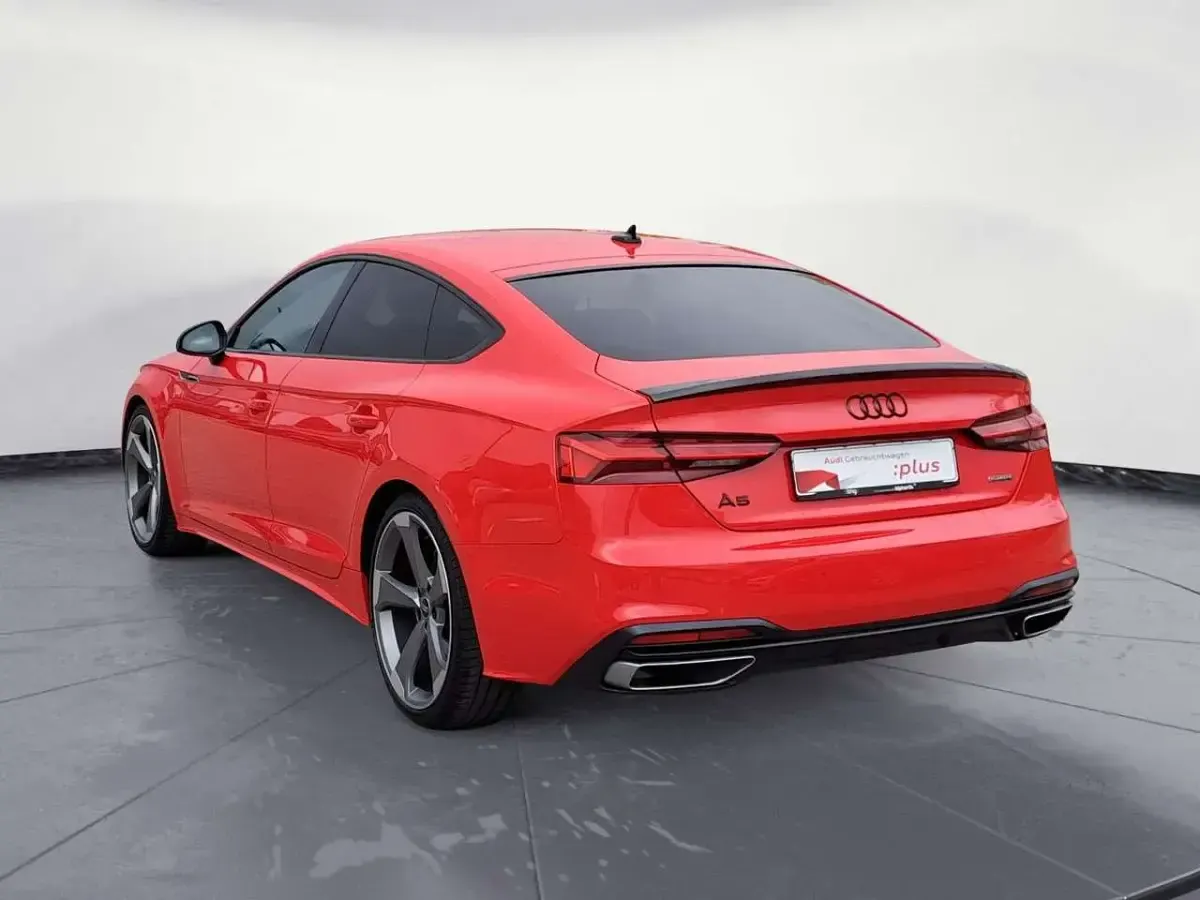 Gebraucht Audi A5 Advanced 204 PS (150 kW) 2023 Individuallackierungen audi ex Coupé