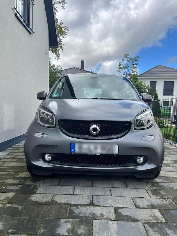 Gebraucht 2016 Smart ForTwo Cabrio Cabrio | 17.000 € - Bild 1/4