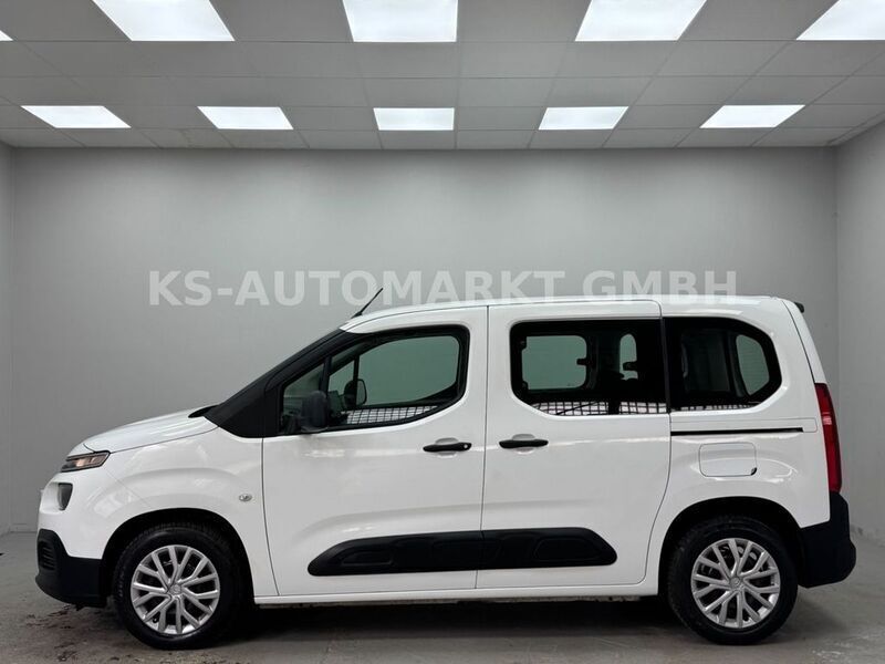 Gebraucht Citroën Berlingo Live 102 PS (75 kW) 2019 Weiß Van / Kleinbus