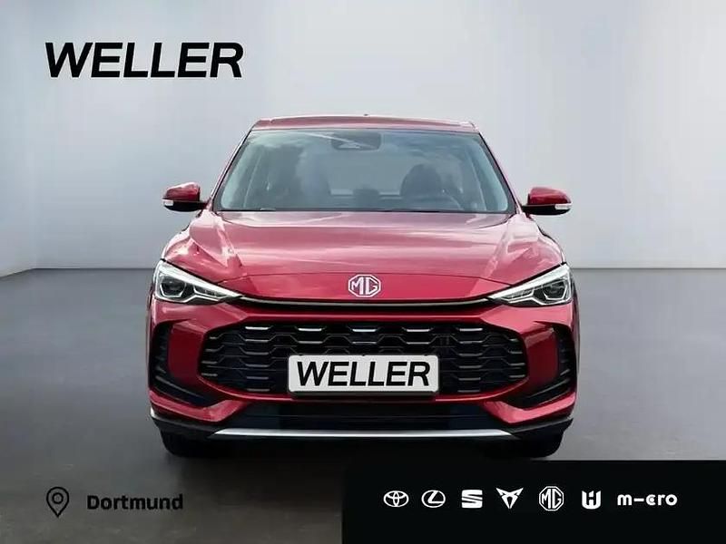 Neu MG ZS 197 PS (144 kW) 2025 Diamond red (rot) Limousine