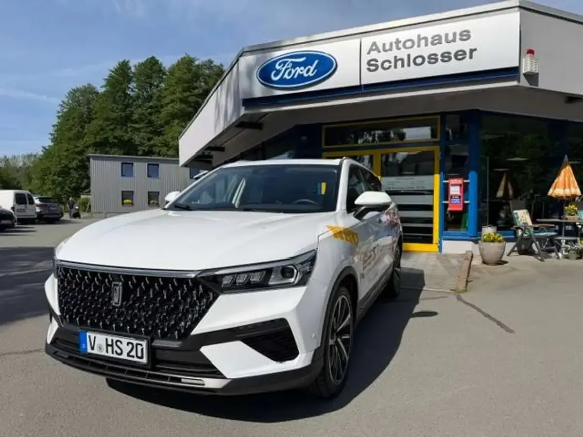 Neu Bestune T77 160 PS (117 kW) 2026 Weiß SUV