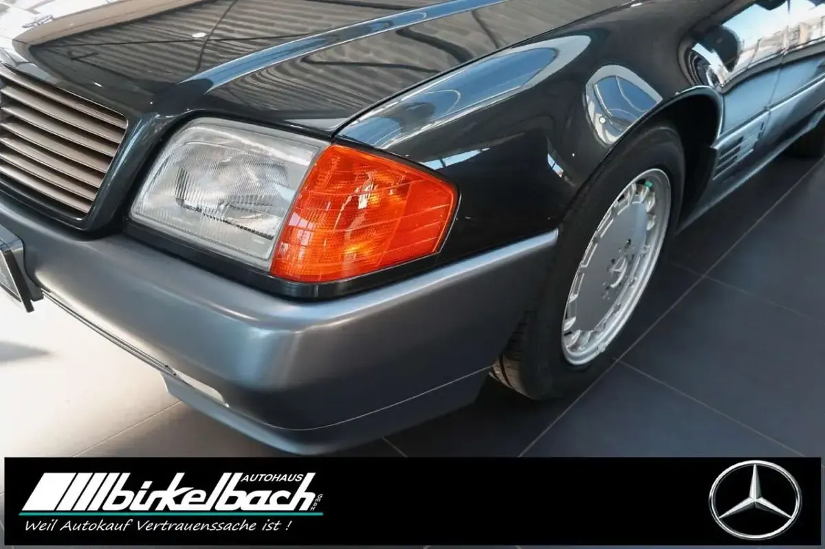 Gebraucht Mercedes SL500 326 PS (239 kW) 1991 Blauschwarz Cabrio