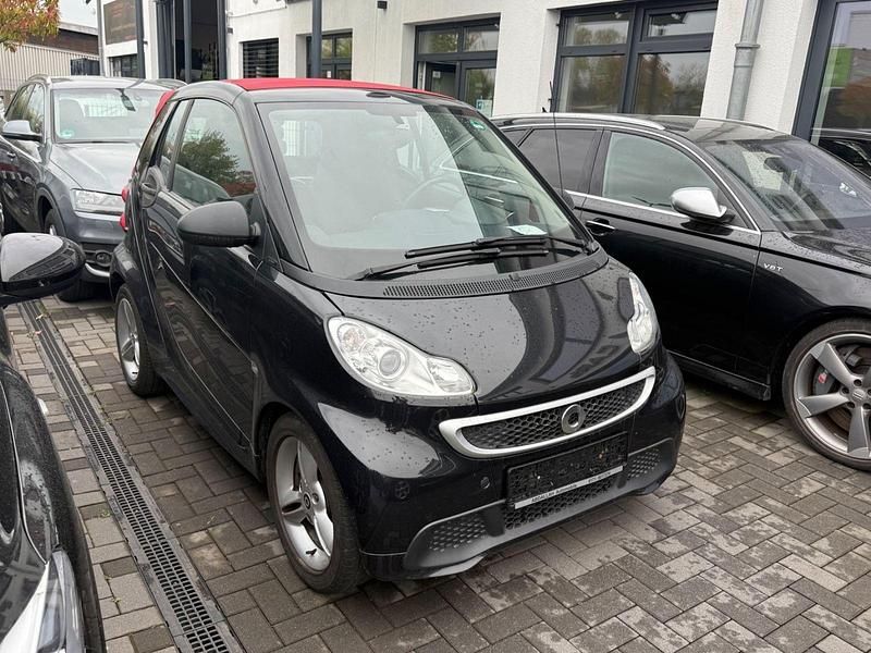 Gebraucht Smart ForTwo Cabrio 84 PS (61 kW) 2012 Schwarz Cabrio