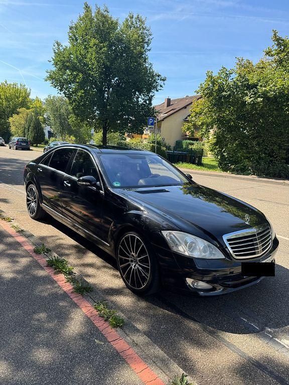 Schwarz Gebraucht 2006 Mercedes S500 Limousine | 9.500 € (Fairer Preis) - Bild 1/4