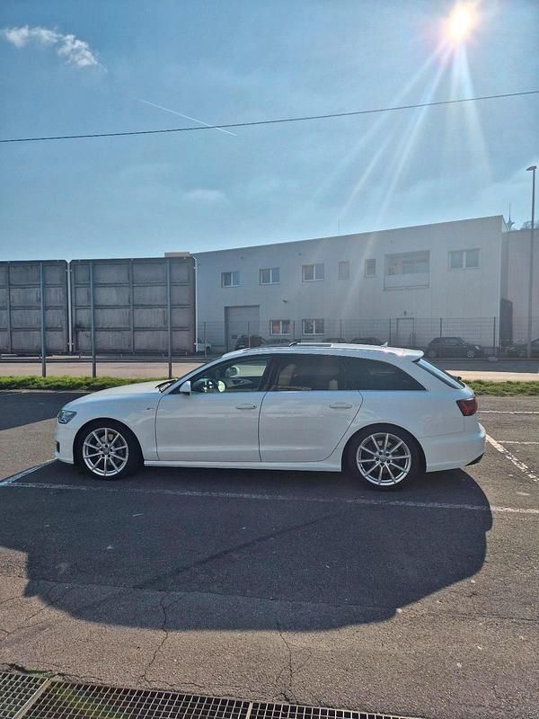 Gebraucht Audi A6 S-Line 272 PS (200 kW) 2015 Weiß Kombi