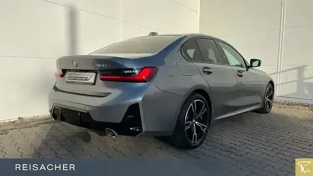 Gebraucht BMW 320 Comfort Edition 190 PS (139 kW) 2025 Skyscraper grau metallic Limousine