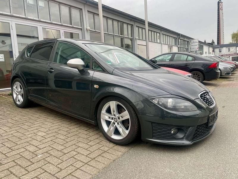 Gebraucht Seat Leon FR 211 PS (155 kW) 2011 Grau Limousine