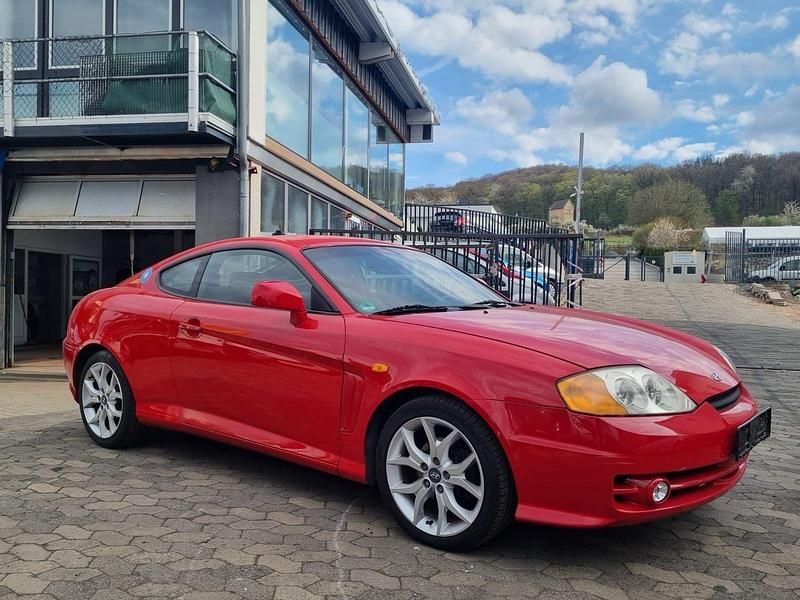 Rot Gebraucht 2004 Hyundai Coupé Coupé | 3.380 € (Fairer Preis) - Bild 1/4