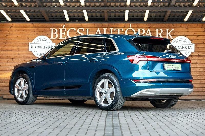 Gebraucht Audi e-tron Advanced 300 kW (408 PS) 2019 Blau SUV