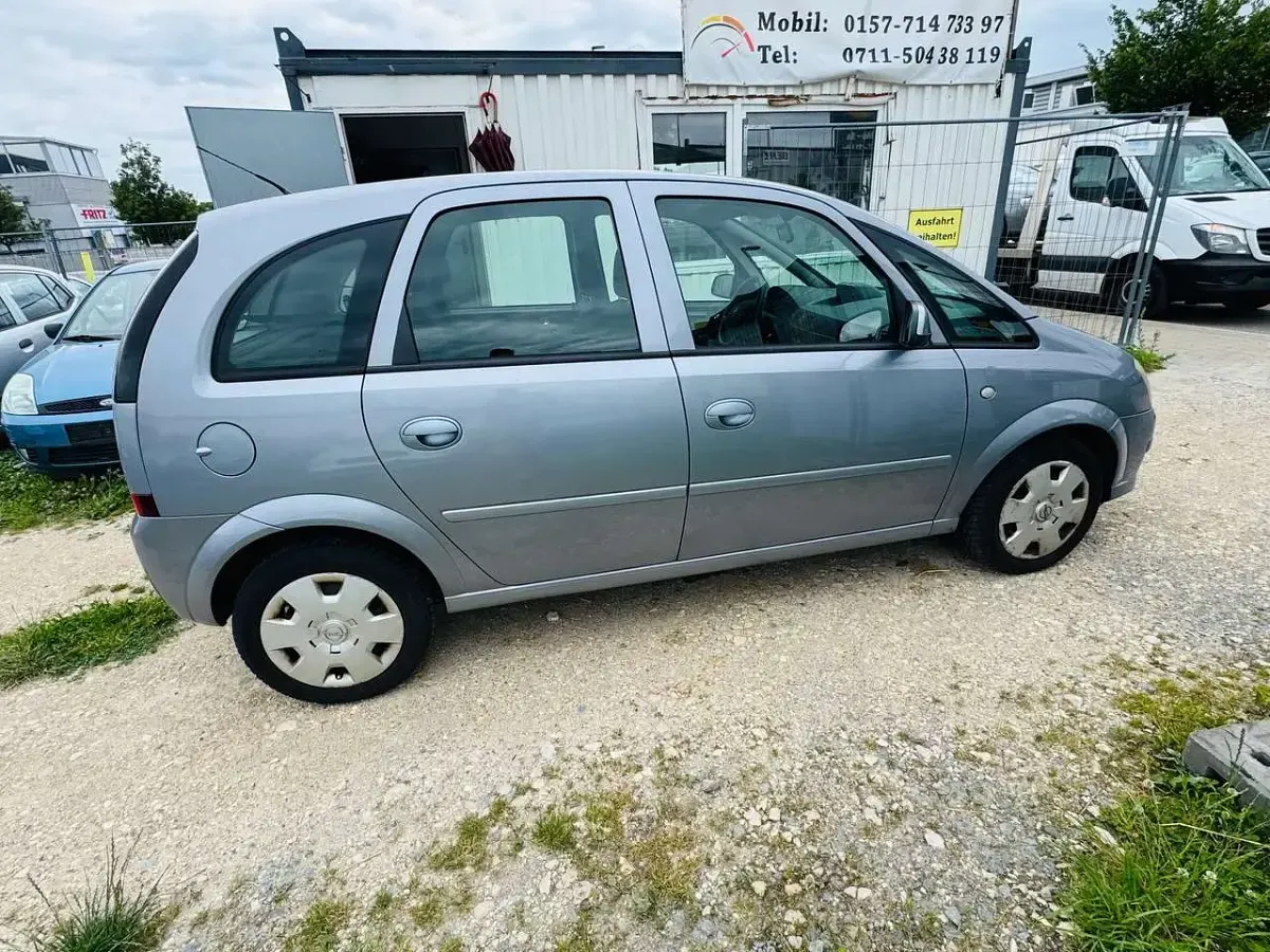 Gebraucht Opel Meriva Catch Me 105 PS (77 kW) 2008 Lichtsilber m2 Van / Kleinbus