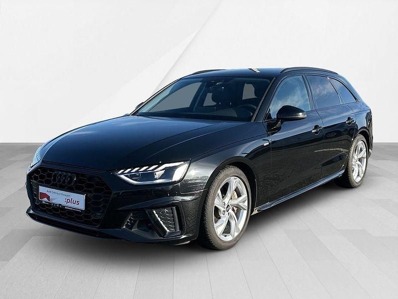Gebraucht Audi A4 S-Line 204 PS (150 kW) 2022 Mythosschwarz metallic Kombi