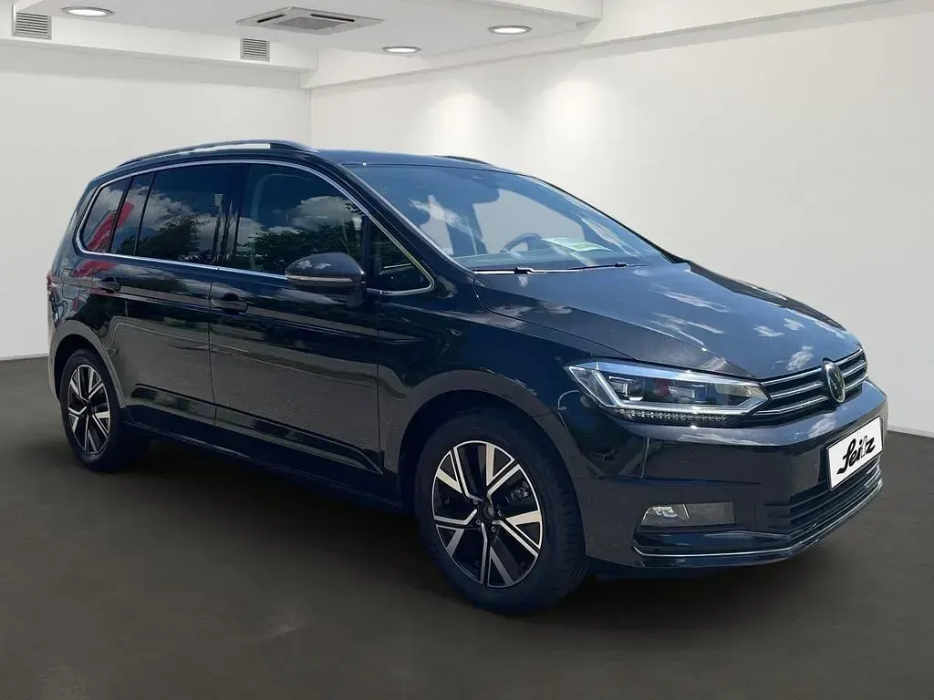 Neu VW Touran Highline 150 PS (110 kW) 2026 Schwarz Van / Kleinbus