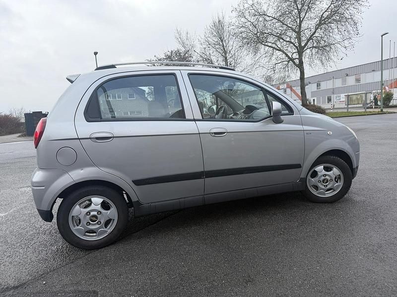 Gebraucht Chevrolet Matiz 60 PS (44 kW) 2009 Grau Kleinwagen