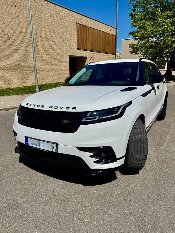 Weiß Gebraucht 2017 Land Rover Range Rover Velar SE Dynamic SUV | 29.000 € (Fairer Preis) - Bild 1/4