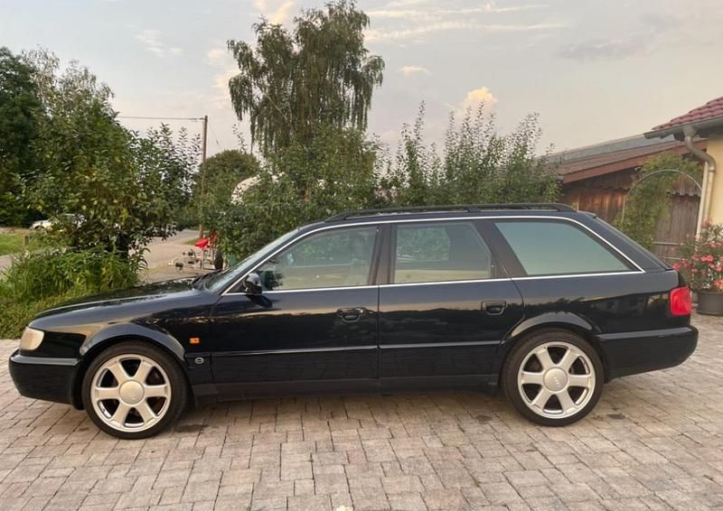 Andere farben Gebraucht 1994 Audi S6 Kombi | 8.200 € - Bild 1/4