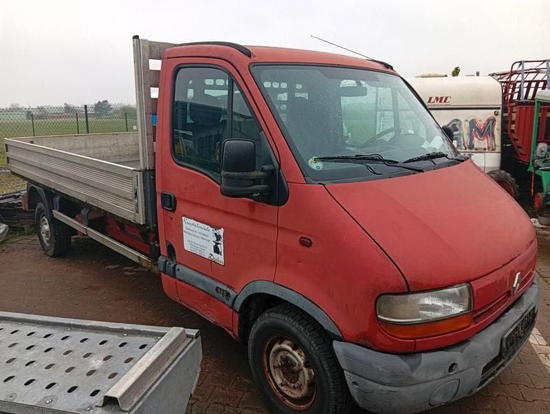 Second-hand Renault Master 80 CP (58 kW) 2000 Pickup