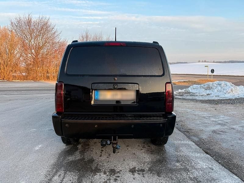 Gebraucht Dodge Nitro 177 PS (130 kW) 2008 Schwarz SUV