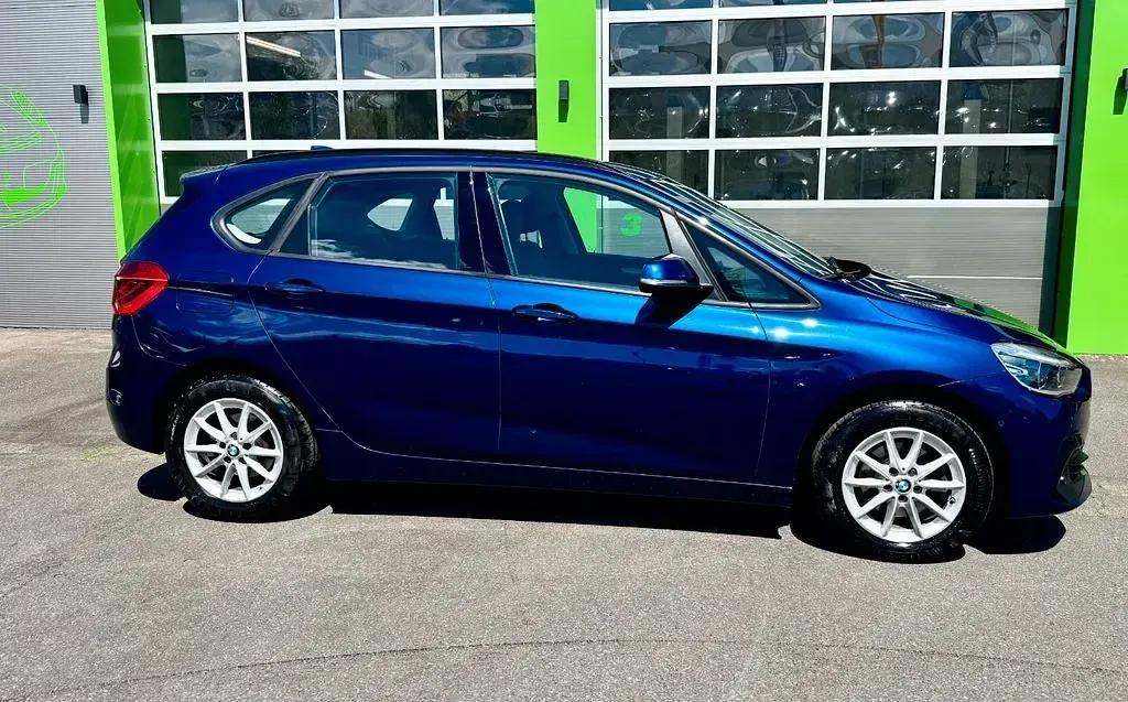 Gebraucht BMW 216 Active Tourer Advantage 116 PS (85 kW) 2021 Blau Van / Kleinbus