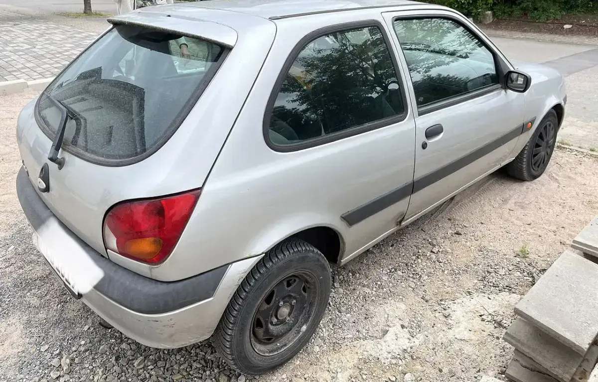Gebraucht Ford Fiesta 60 PS (44 kW) 2000 Kleinwagen
