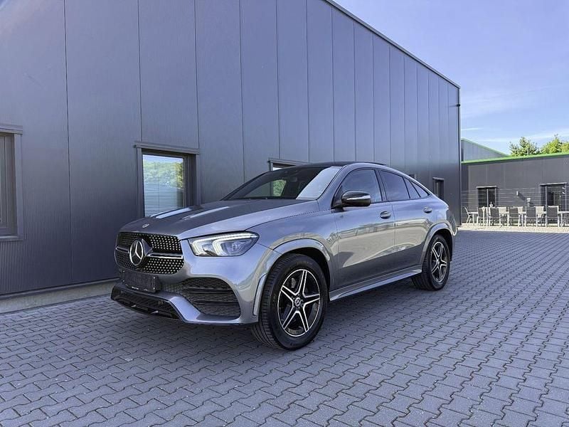 Grau Gebraucht 2021 Mercedes GLE400 AMG Limousine | 58.990 € (Fairer Preis) - Bild 1/4
