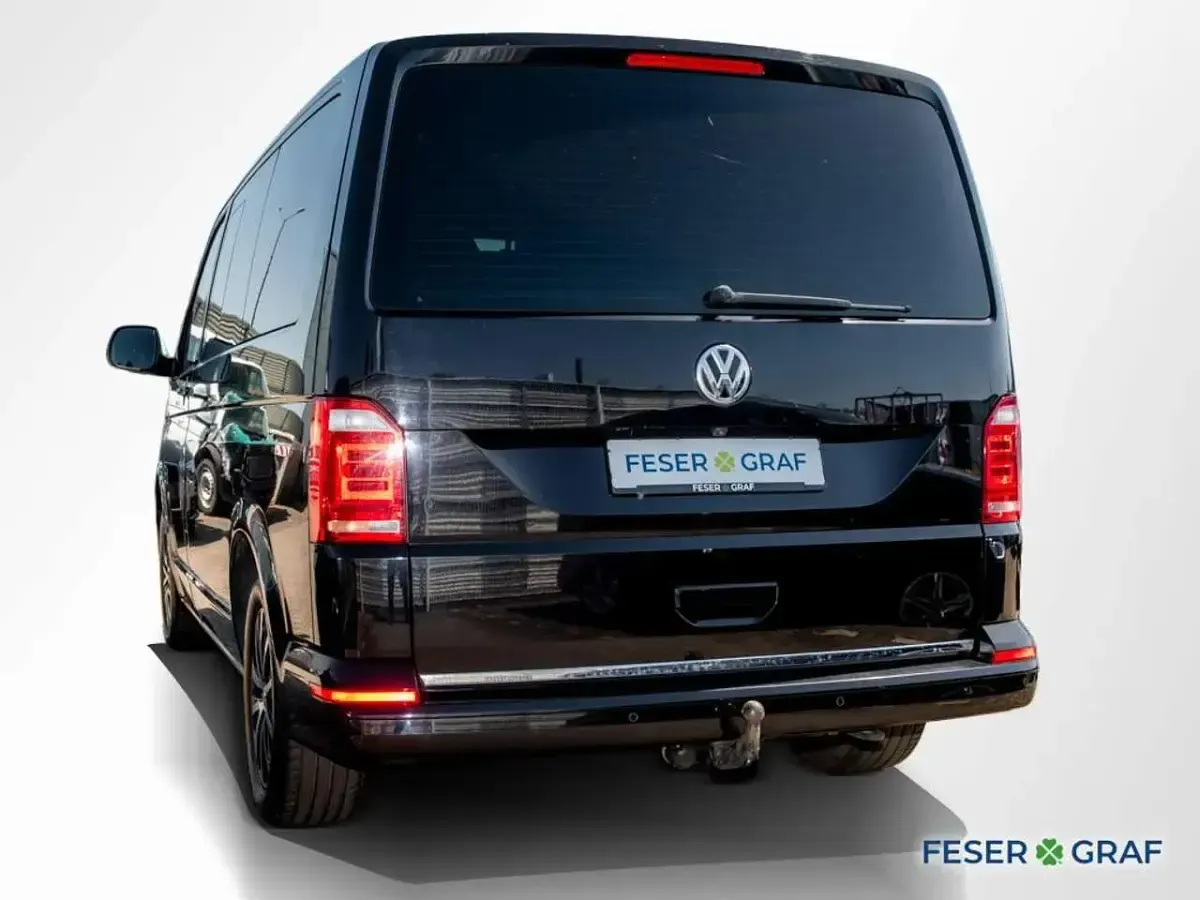 Gebraucht VW Multivan 150 PS (110 kW) 2018 Deep black perleffekt Van / Kleinbus