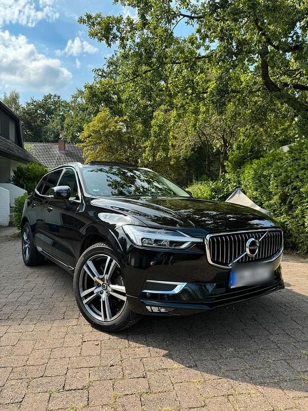 Schwarz Gebraucht 2018 Volvo XC60 Inscription SUV | 26.390 € (Etwas zu teuer) - Bild 1/4