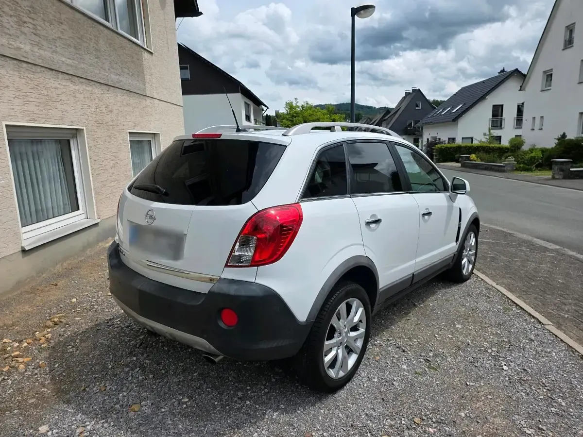 Gebraucht Opel Antara Cosmo 167 PS (122 kW) 2012 Weiß SUV