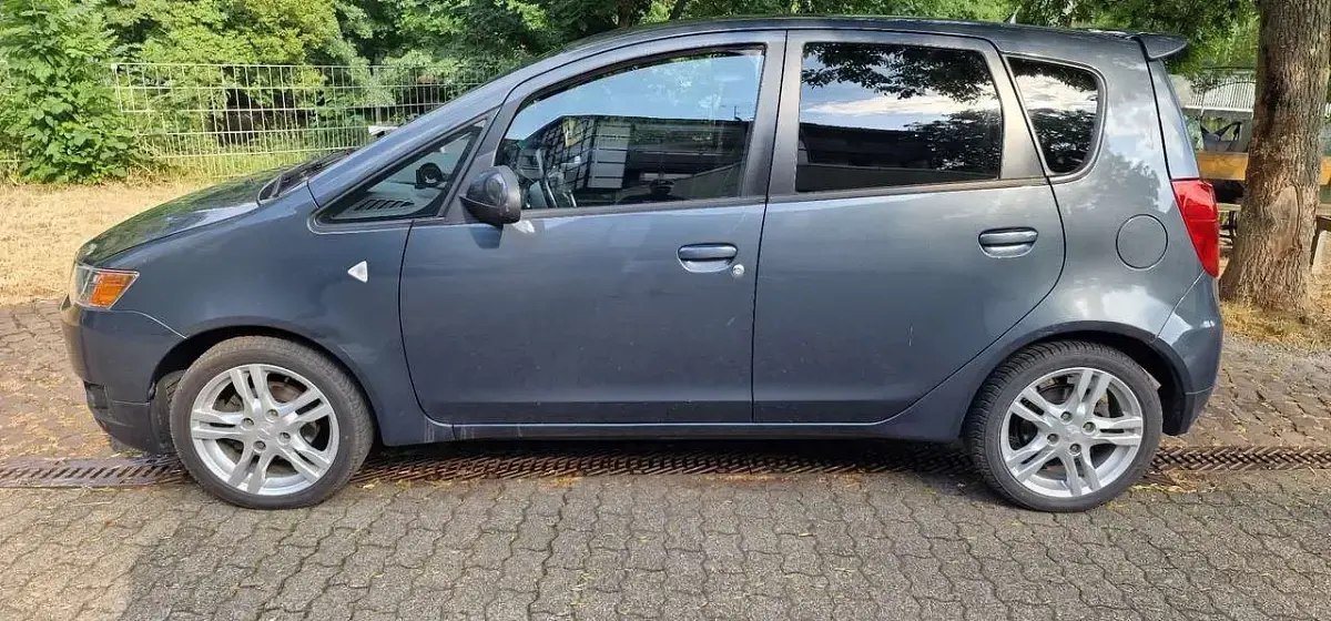 Gebraucht Mitsubishi Colt Motion 95 PS (69 kW) 2010 Kleinwagen