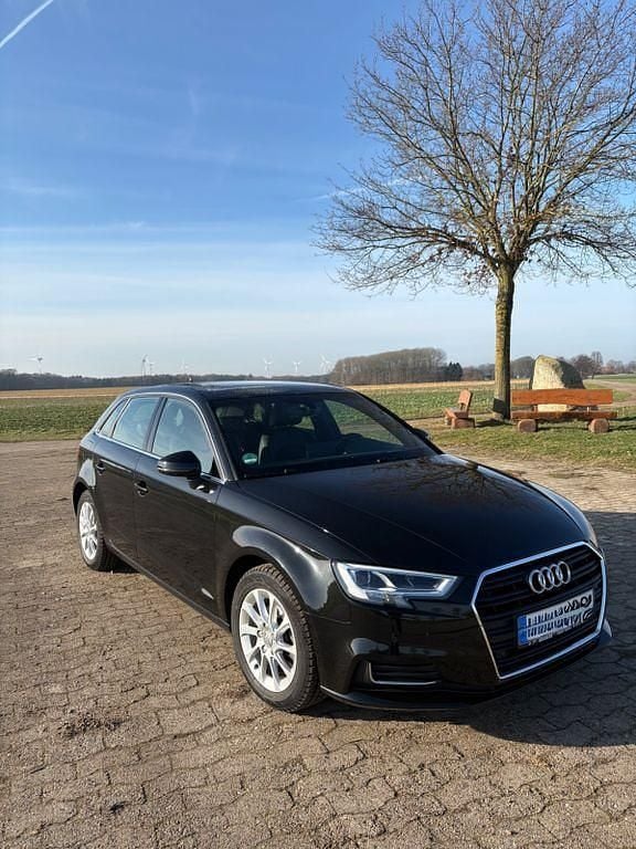 Gebraucht Audi A3 150 PS (110 kW) 2017 Schwarz Limousine