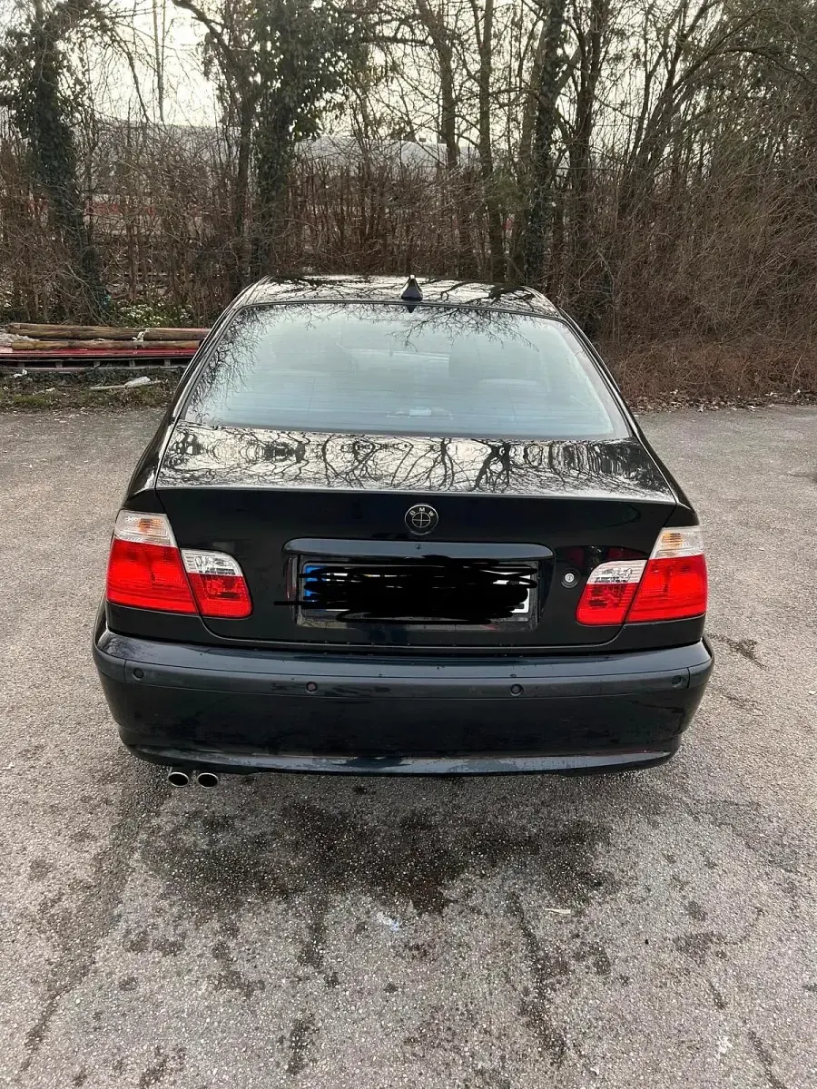 Gebraucht BMW 320 170 PS (125 kW) 2002 Schwarz Limousine