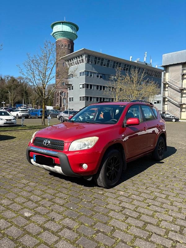 Gebraucht Toyota RAV4 152 PS (111 kW) 2008 Rot SUV