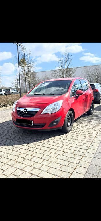 Gebraucht Opel Meriva 120 PS (88 kW) 2012 Rot Van / Kleinbus