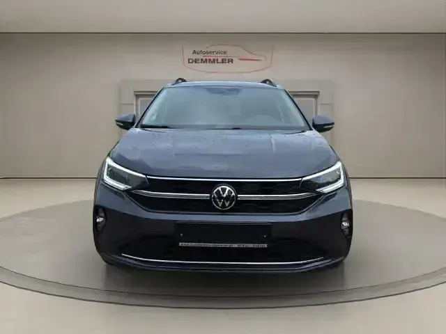 Gebraucht VW Taigo Life 116 PS (85 kW) 2025 Rauchgrau metallic (metallic) SUV