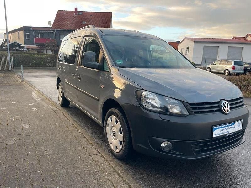 Gebraucht VW Caddy Maxi 102 PS (75 kW) 2013 Grau Van / Kleinbus