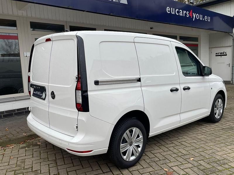 Neu VW Caddy Pro 102 PS (75 kW) 2025 Weiß Van / Kleinbus