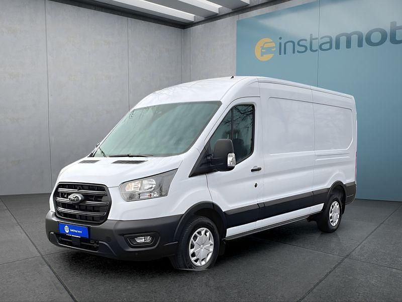Gebraucht Ford Transit 131 PS (96 kW) 2022 Weiß Pickup