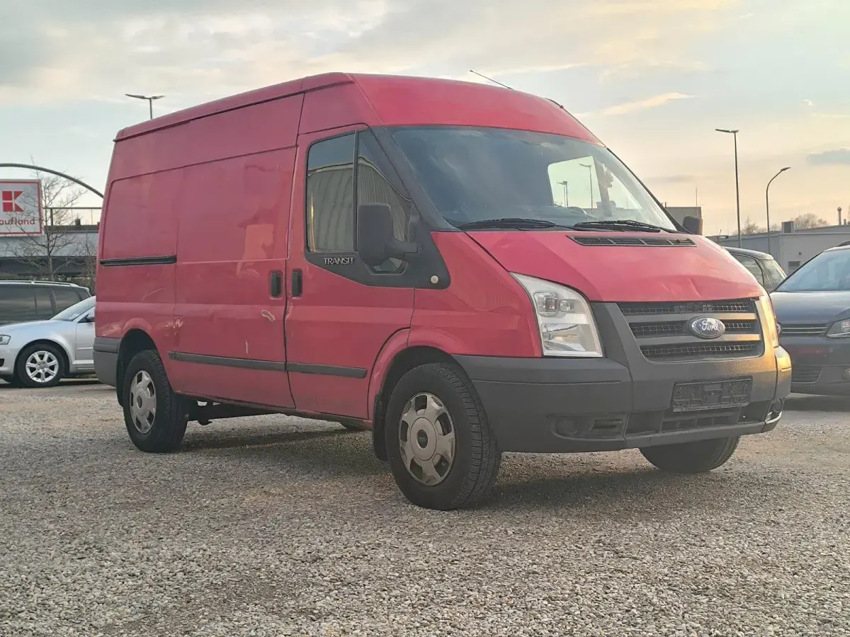 Gebraucht Ford Transit 116 PS (85 kW) 2009 Rot Van / Kleinbus