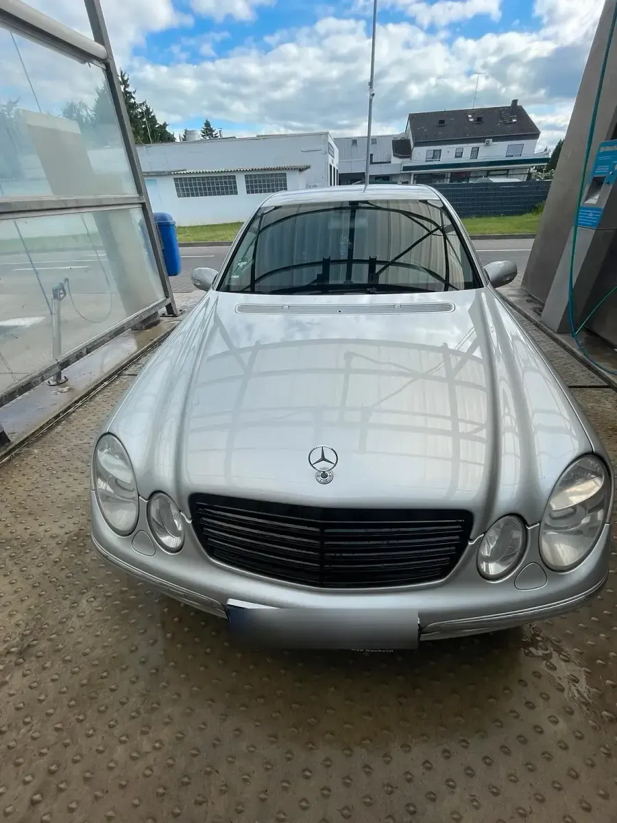 Gebraucht Mercedes E240 177 PS (130 kW) 2002 Limousine