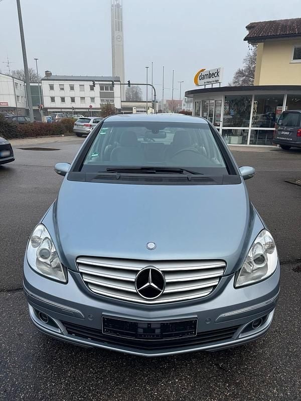 Gebraucht Mercedes B180 109 PS (80 kW) 2007 Blau Van / Kleinbus