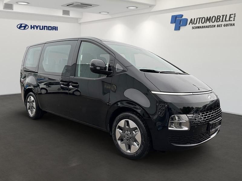 Neu Hyundai Staria Trend 225 PS (165 kW) 2026 Schwarz Van / Kleinbus