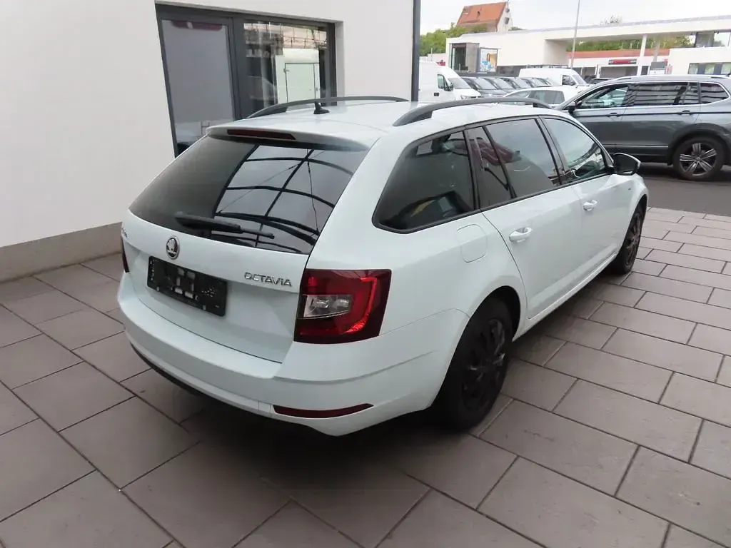 Gebraucht Skoda Octavia 150 PS (110 kW) 2018 Weiß Limousine