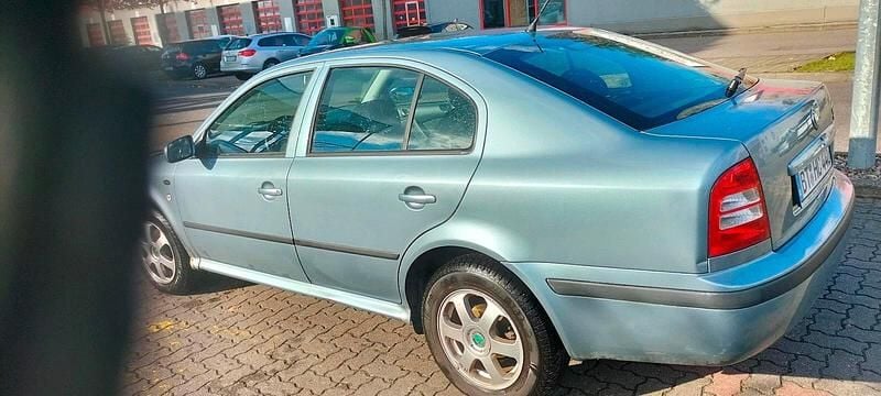 Gebraucht 2004 Skoda Octavia Limousine | 2.500 € (Fairer Preis) - Bild 1/4