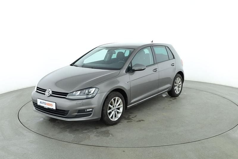 Grau Gebraucht 2015 VW Golf LOUNGE Limousine | 13.020 € (Fairer Preis) - Bild 1/3
