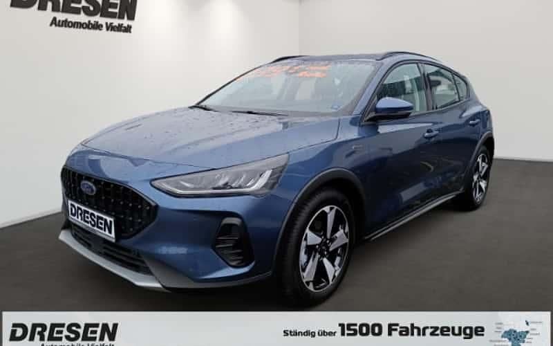 Blau Gebraucht 2024 Ford Focus Active Limousine | 23.990 € (Superpreis) - Bild 1/4