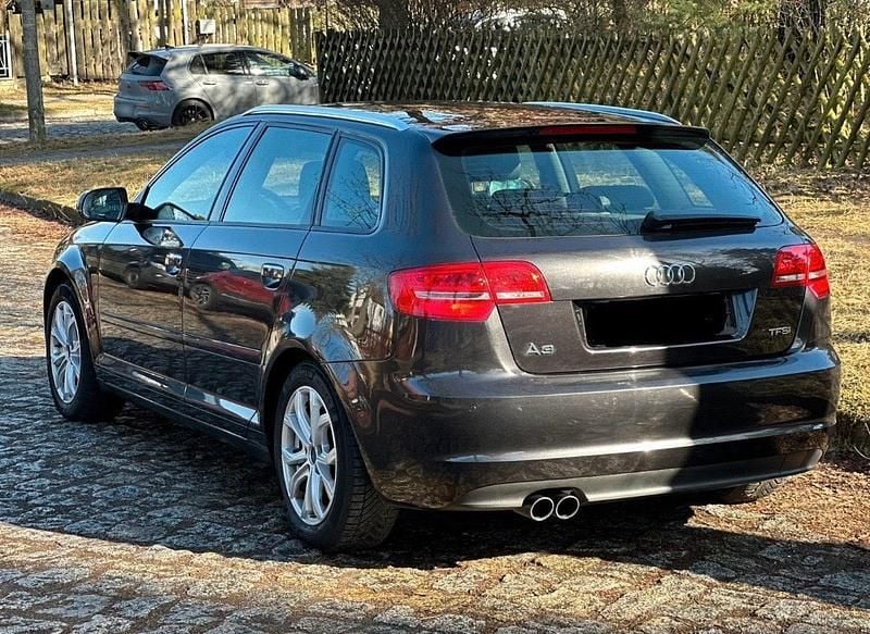 Gebraucht Audi A3 Ambition 125 PS (91 kW) 2012 Grau Kleinwagen