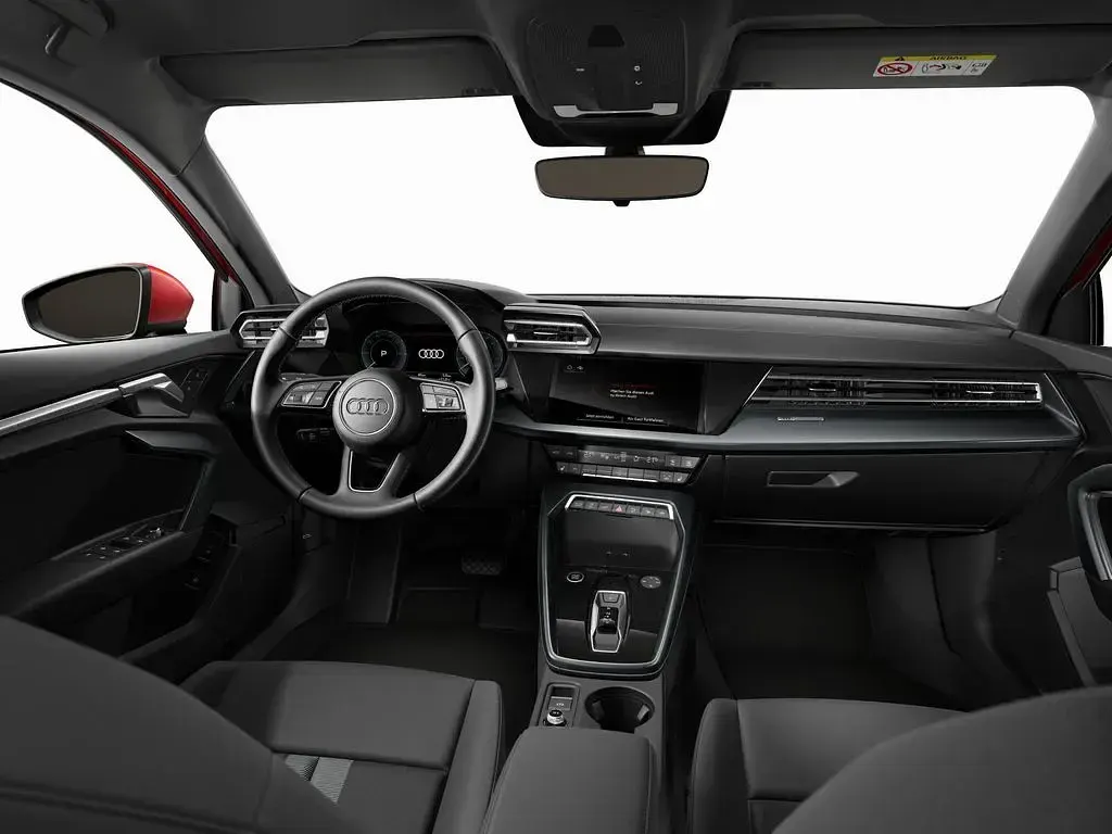 Gebraucht Audi A3 Ambiente 204 PS (150 kW) 2025 Rot Limousine