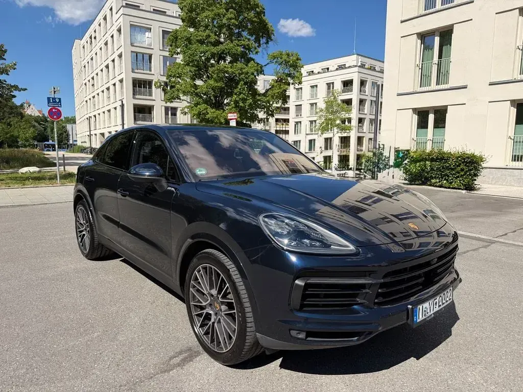 Gebraucht Porsche Cayenne 441 PS (324 kW) 2020 Blau SUV